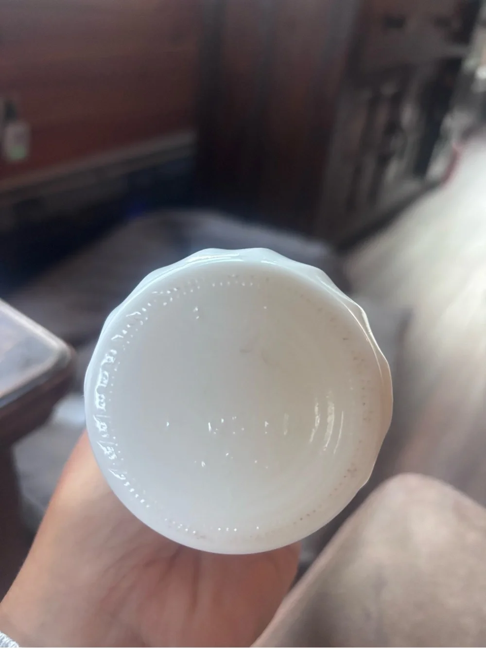 Vintage Hoosier Glass white milk glass swirl bud vase (model #4094),